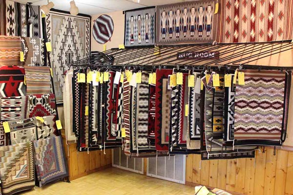 Navajo Rugs - Gift Shop in Monument Valley, AZ - Goulding's Resort