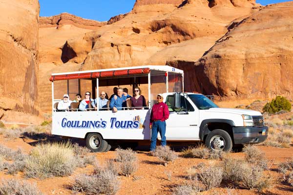 Guided Tours - Weddings and Events in Monument Valley, AZ - Goulding's Resort