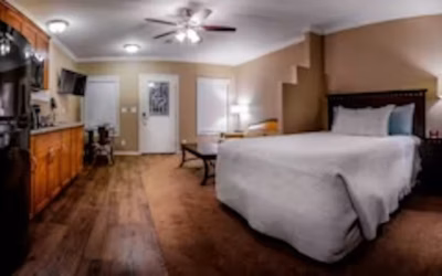 One Bedroom Villa with Kitchen - Goulding's Resort - Monument Valley, AZ